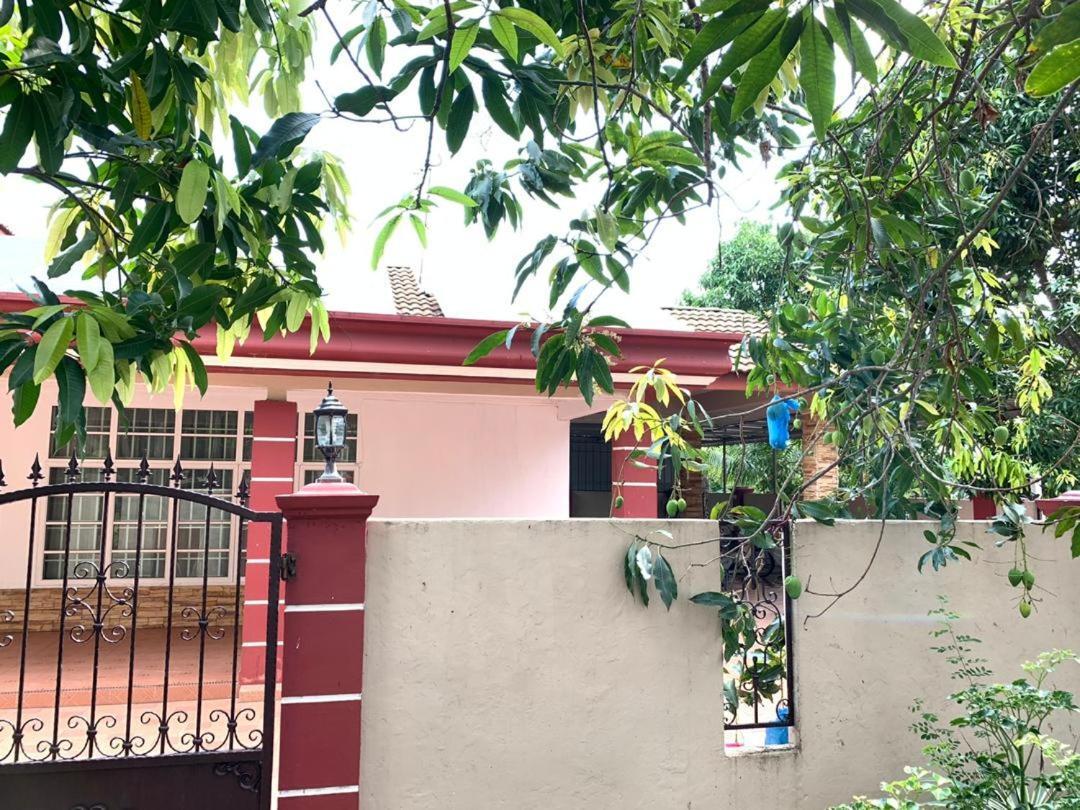 Villa Ctzee Malacca Ngoại thất bức ảnh